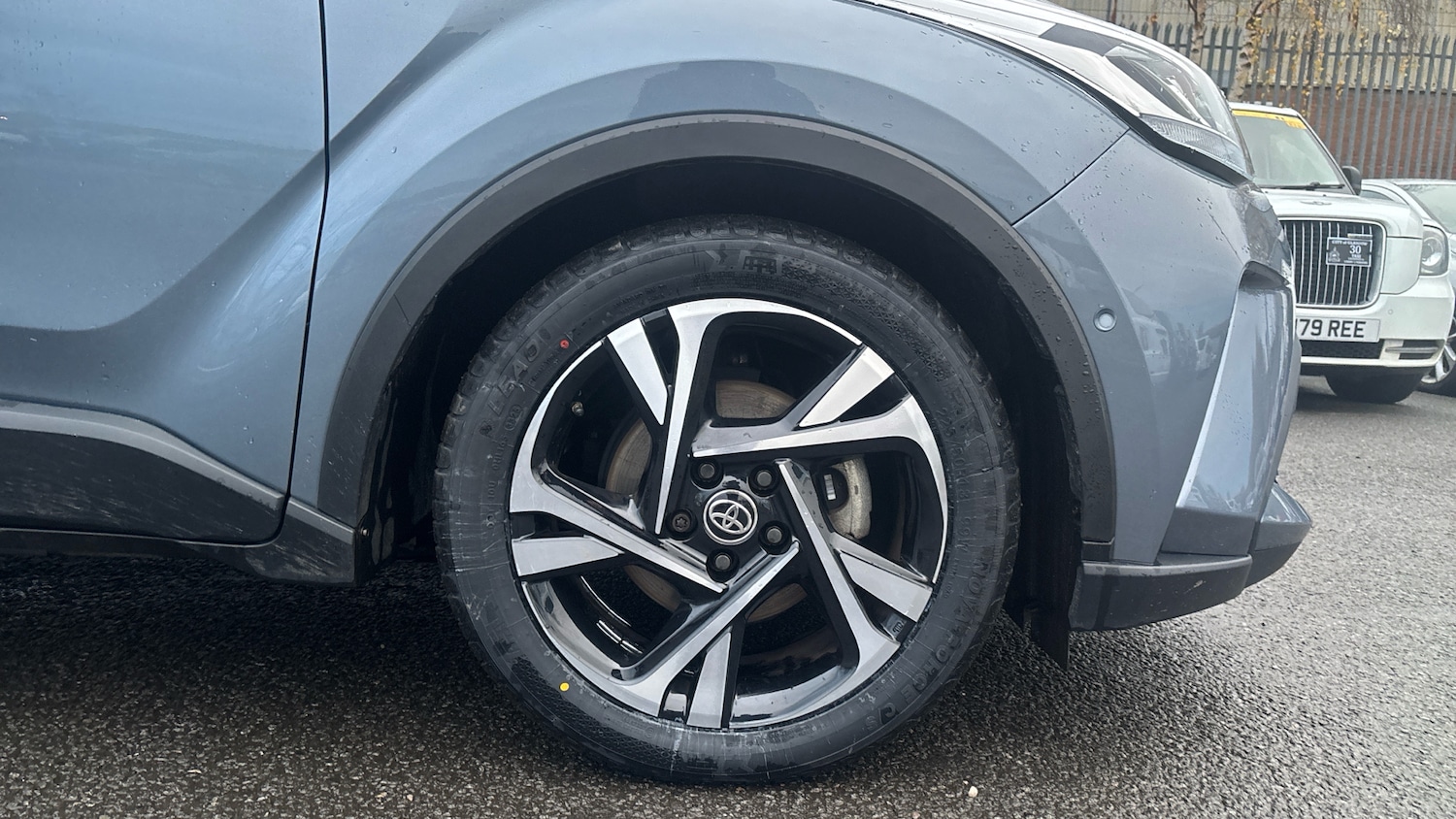 Used Toyota C-HR 2023 for sale - 76818777: Photo 18