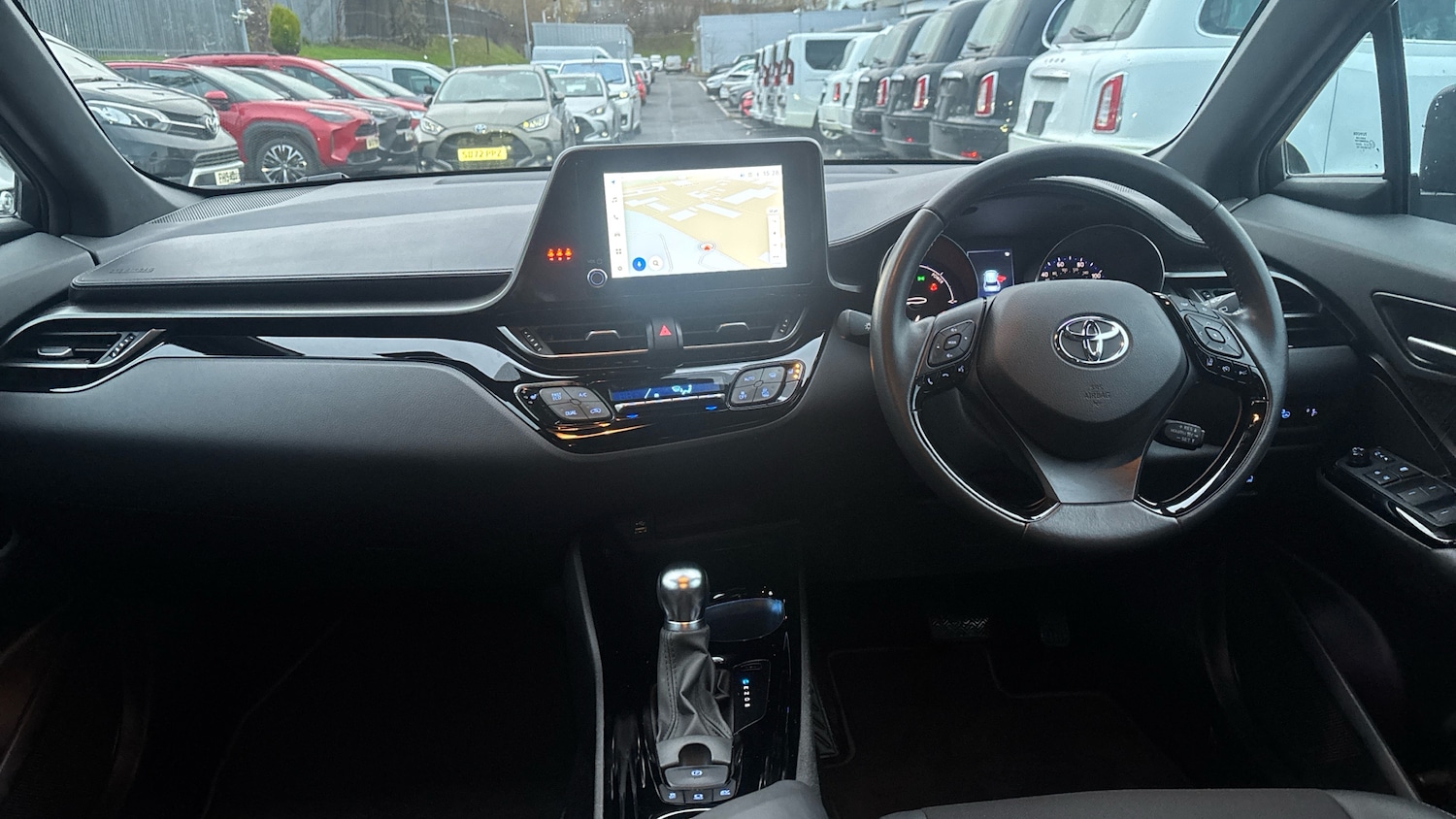 Used Toyota C-HR 2023 for sale - 76818777: Photo 5