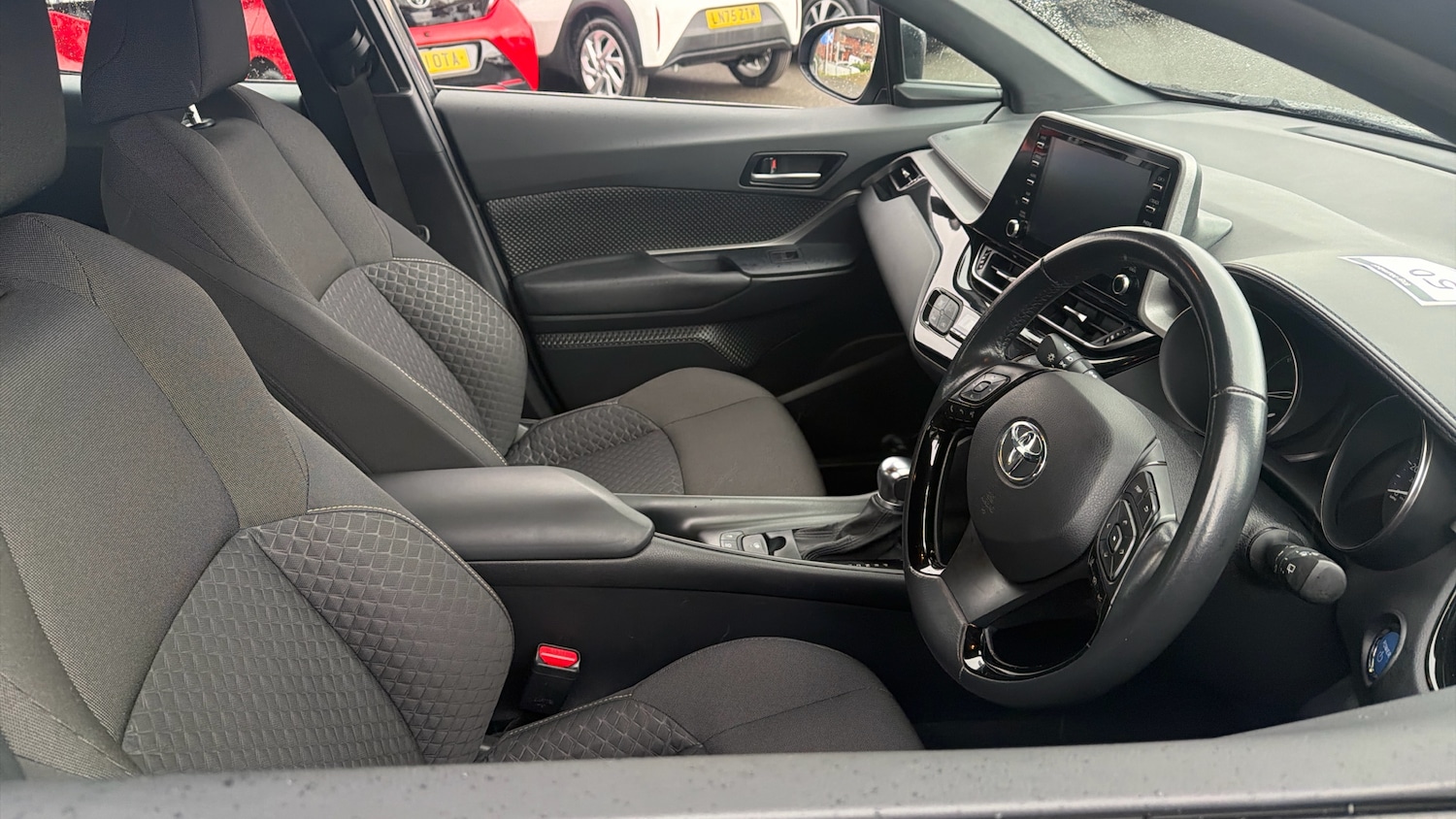 Used Toyota C-HR 2022 for sale - 77603603: Photo 11