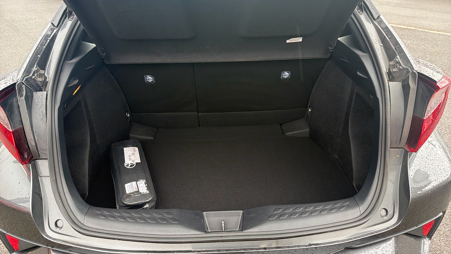 Used Toyota C-HR 2022 for sale - 77603603: Photo 14