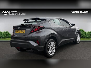 Used Toyota C-HR 2022 for sale - 77603603: Photo