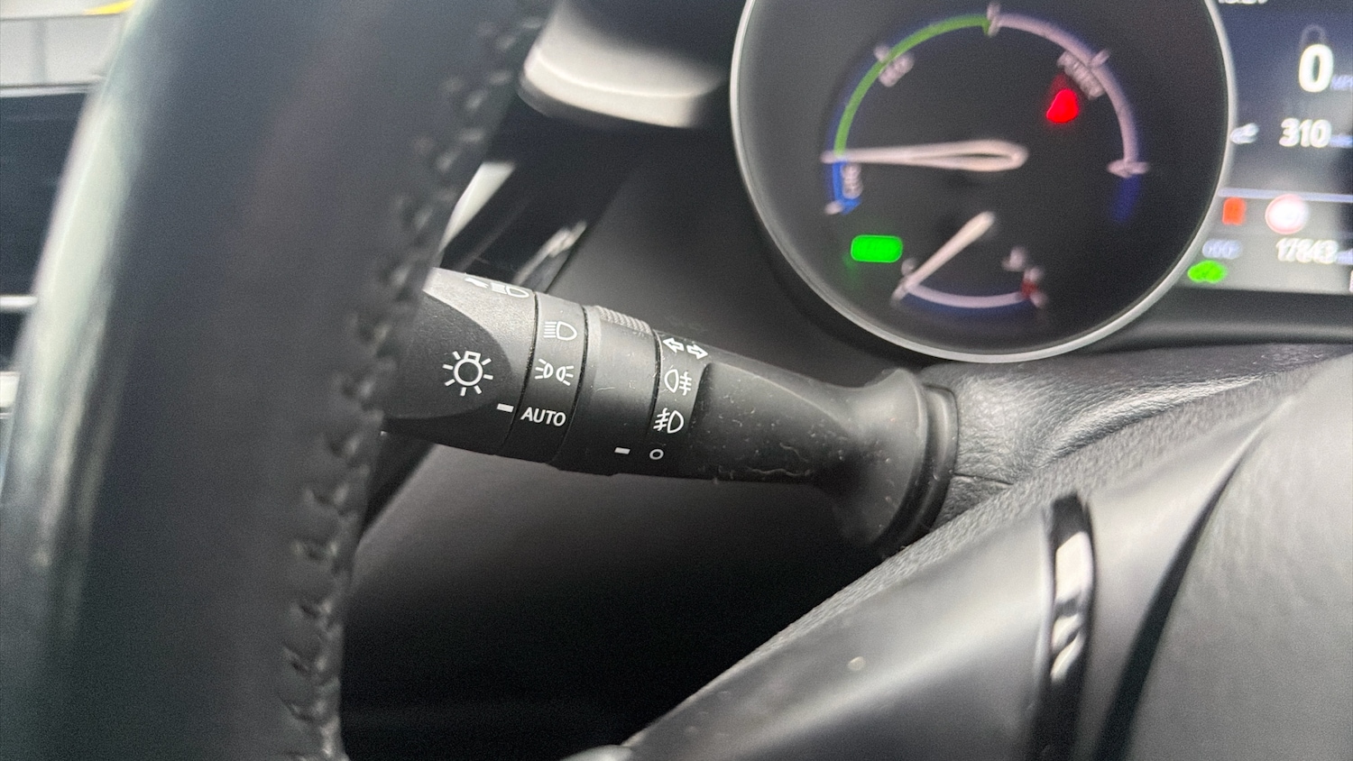 Used Toyota C-HR 2022 for sale - 77603603: Photo 37