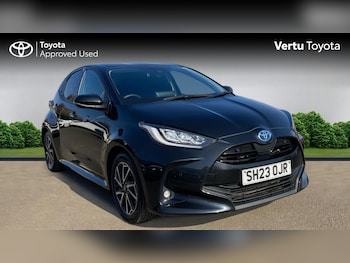Used Toyota Yaris 2023 for sale - 77997498: Photo