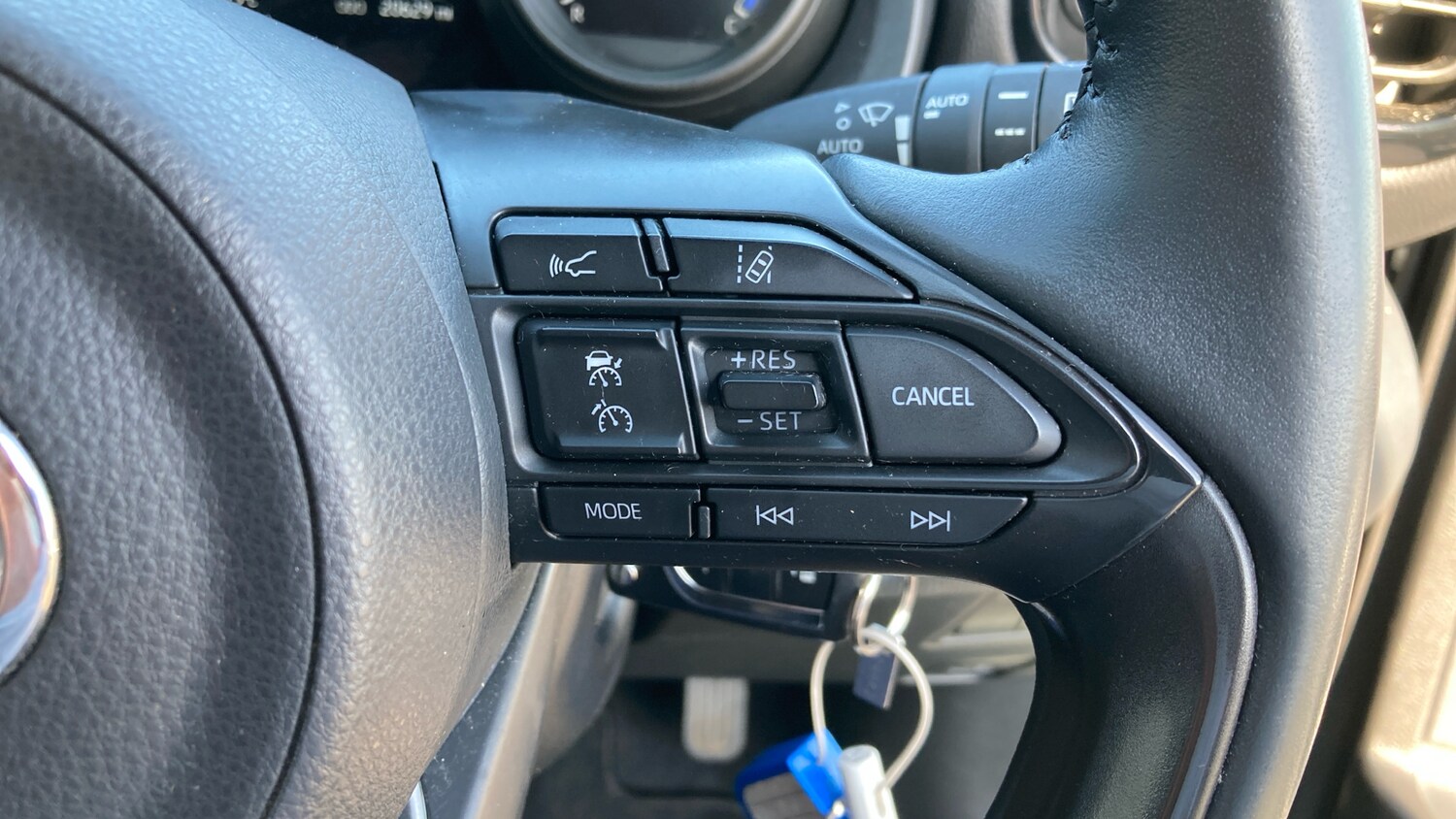 Used Toyota Yaris 2023 for sale - 77997498: Photo 34