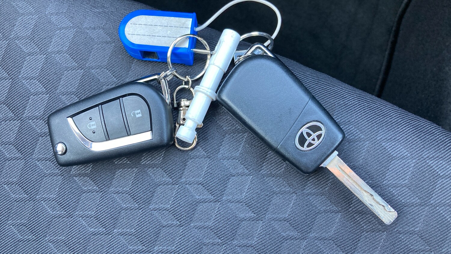 Used Toyota Yaris 2023 for sale - 77997498: Photo 44