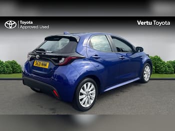 Used Toyota Yaris 2021 for sale - 79663930: Photo