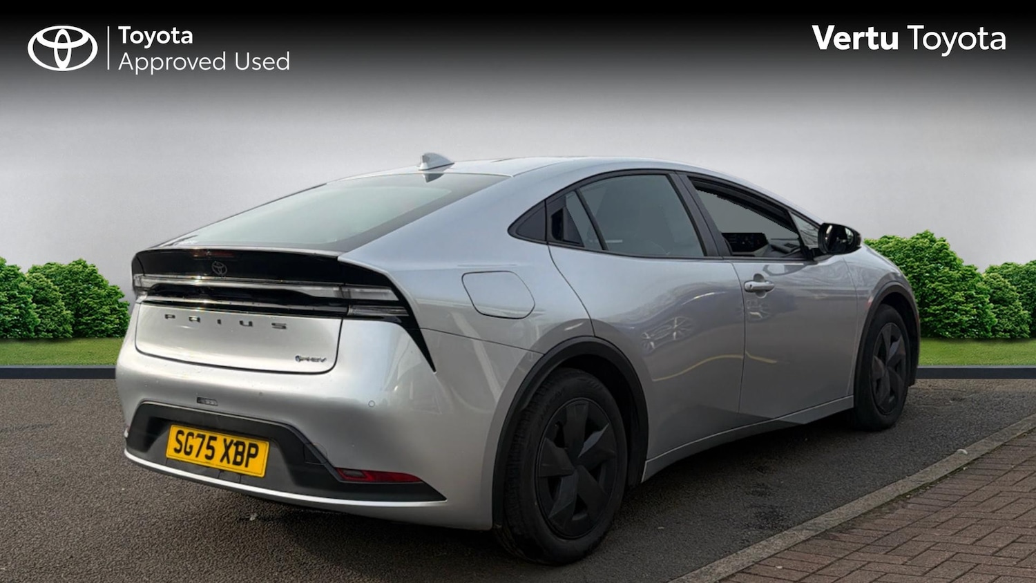 Used Toyota Prius 2025 for sale - 77323787: Photo 2