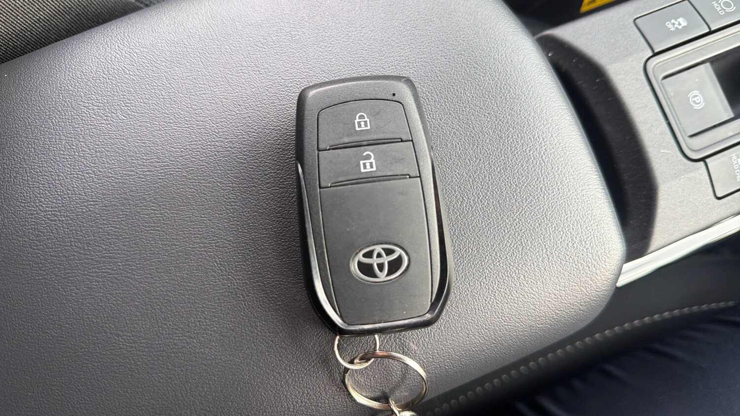 Used Toyota Prius 2025 for sale - 77323787: Photo 42