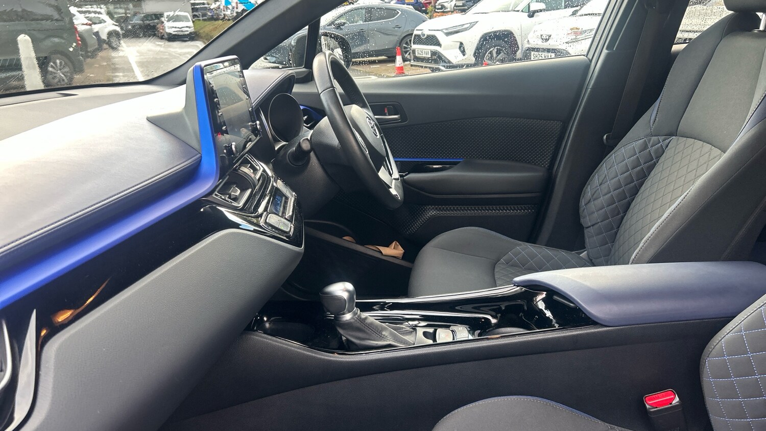 Used Toyota C-HR 2020 for sale - 77690625: Photo 10