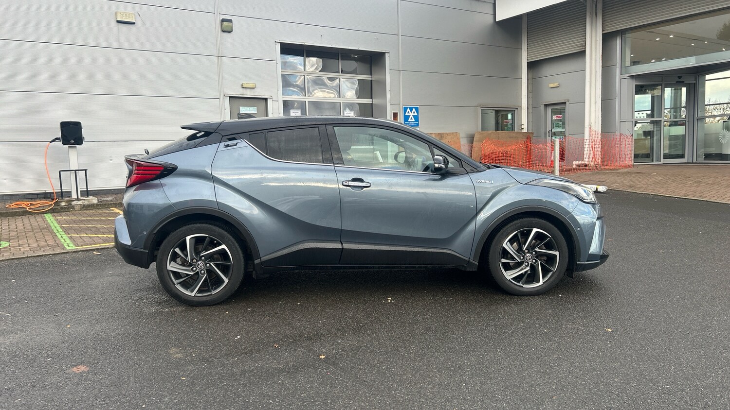 Used Toyota C-HR 2020 for sale - 77690625: Photo 16