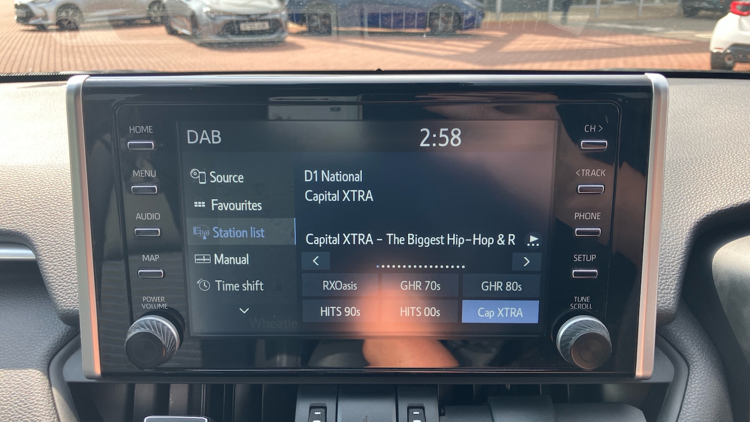 Used Toyota RAV4 2021 for sale - 76791743: Photo 25