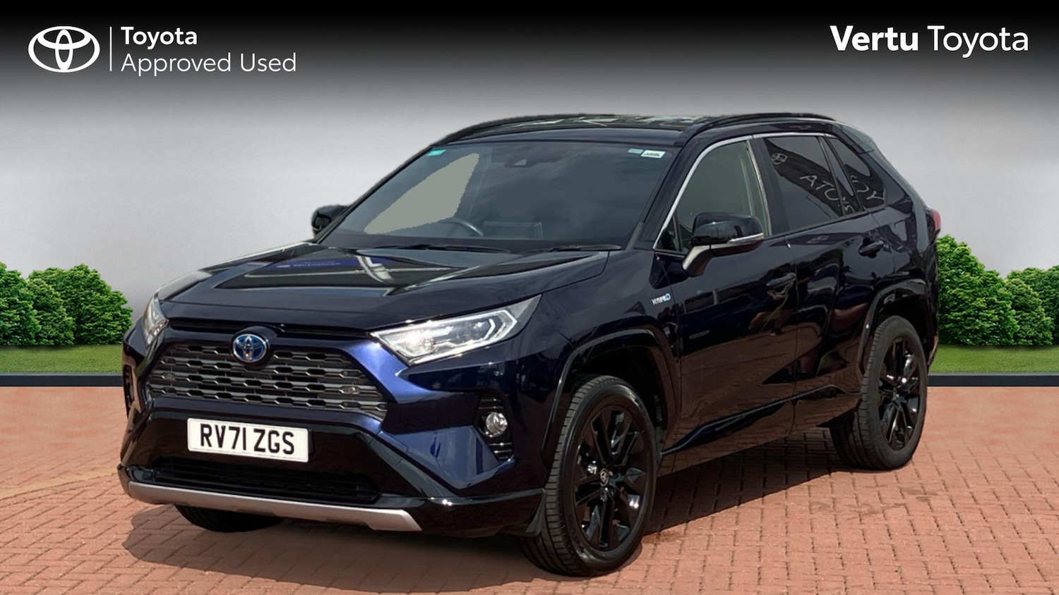 Used Toyota RAV4 2021 for sale - 76791743: Photo 3