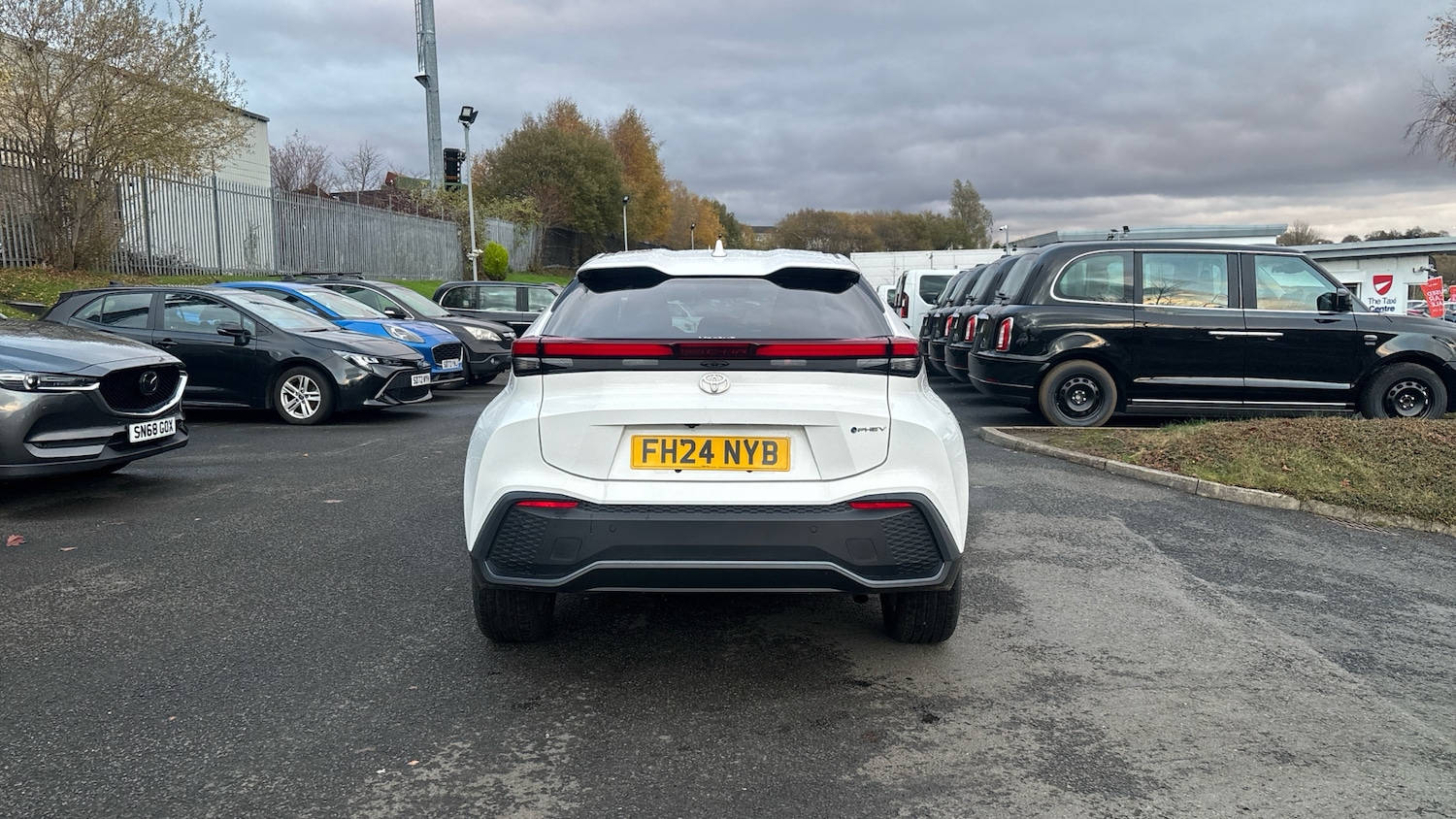 Used Toyota C-HR 2024 for sale - 77125639: Photo 19