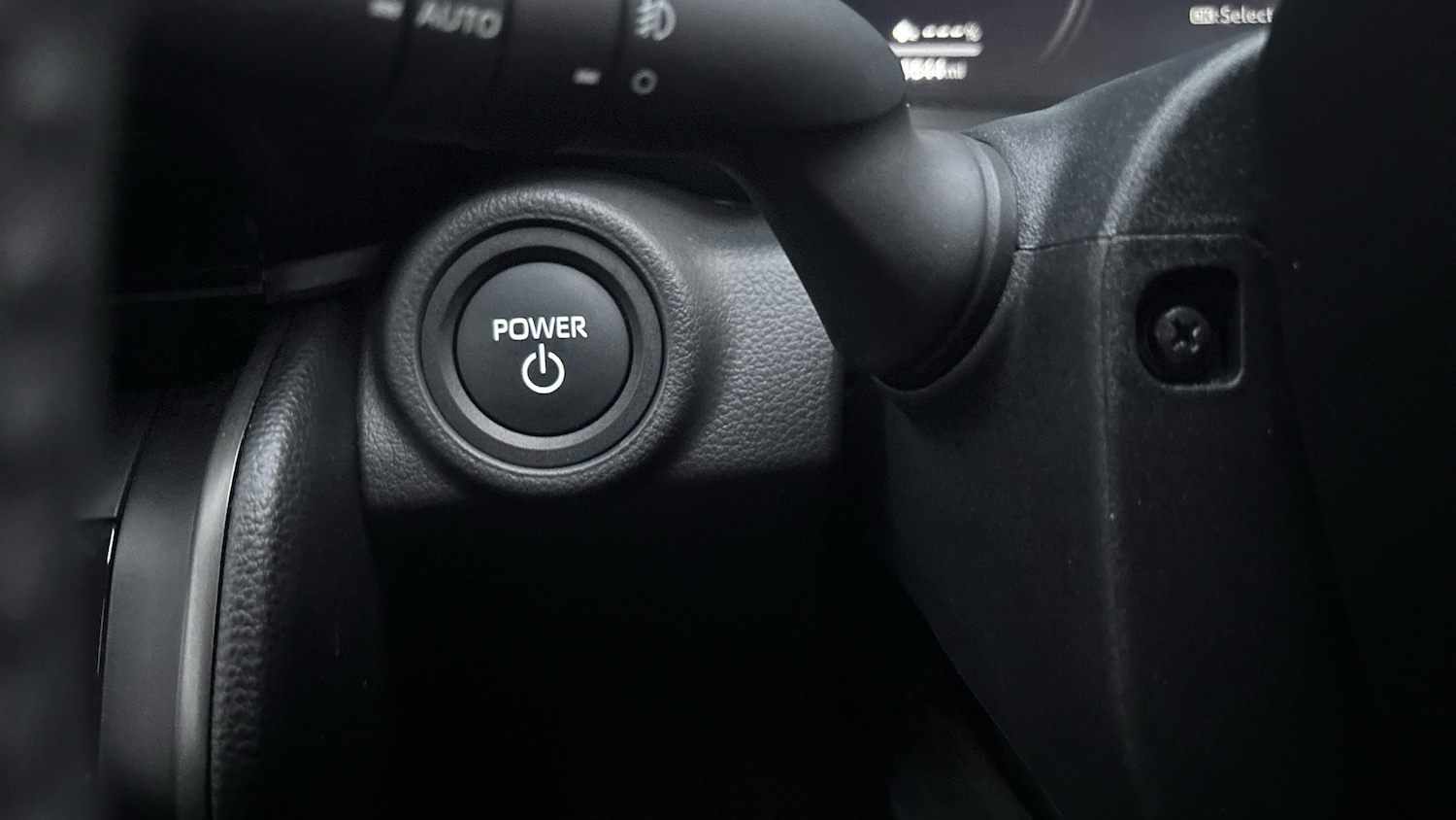 Used Toyota C-HR 2024 for sale - 77125639: Photo 30