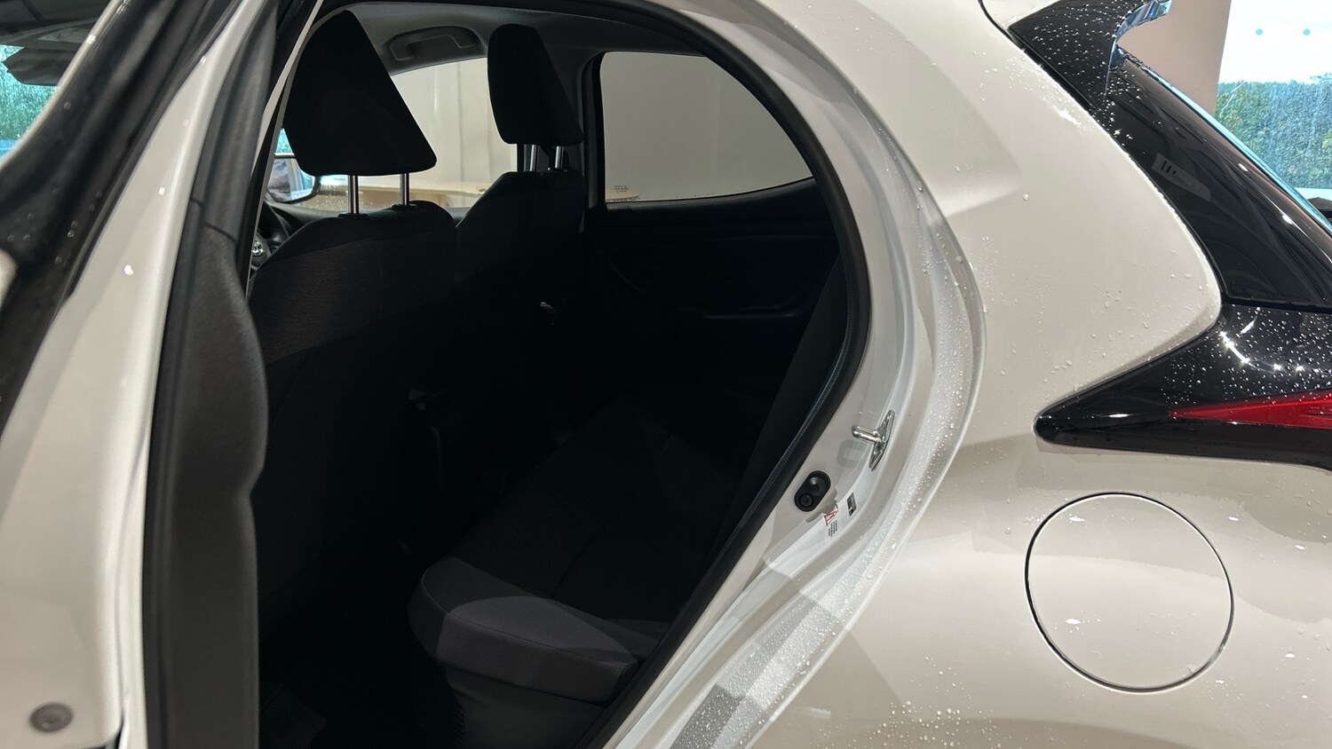 Used Toyota Yaris 2023 for sale - 76157663: Photo 13