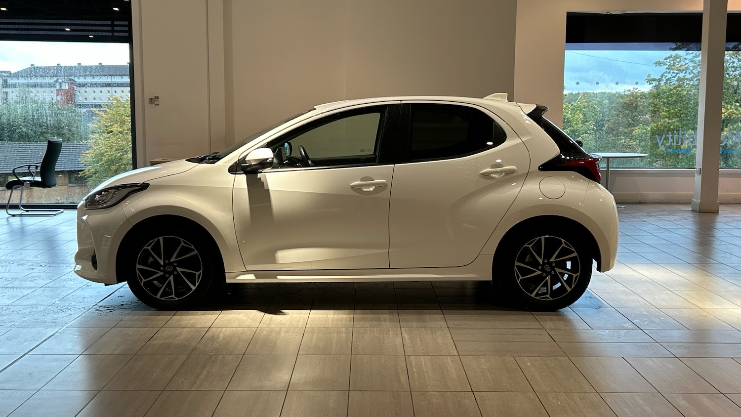 Used Toyota Yaris 2023 for sale - 76157663: Photo 17
