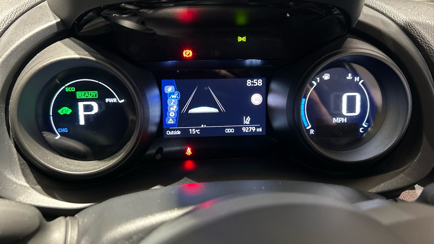 Used Toyota Yaris 2023 for sale - 76157663: Photo 32