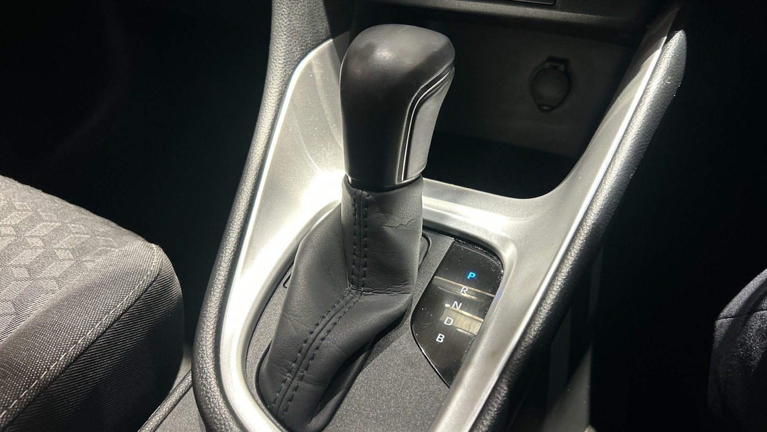 Used Toyota Yaris 2023 for sale - 76157663: Photo 40