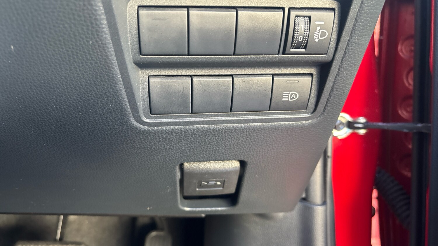 Used Toyota Yaris 2022 for sale - 76127113: Photo 22