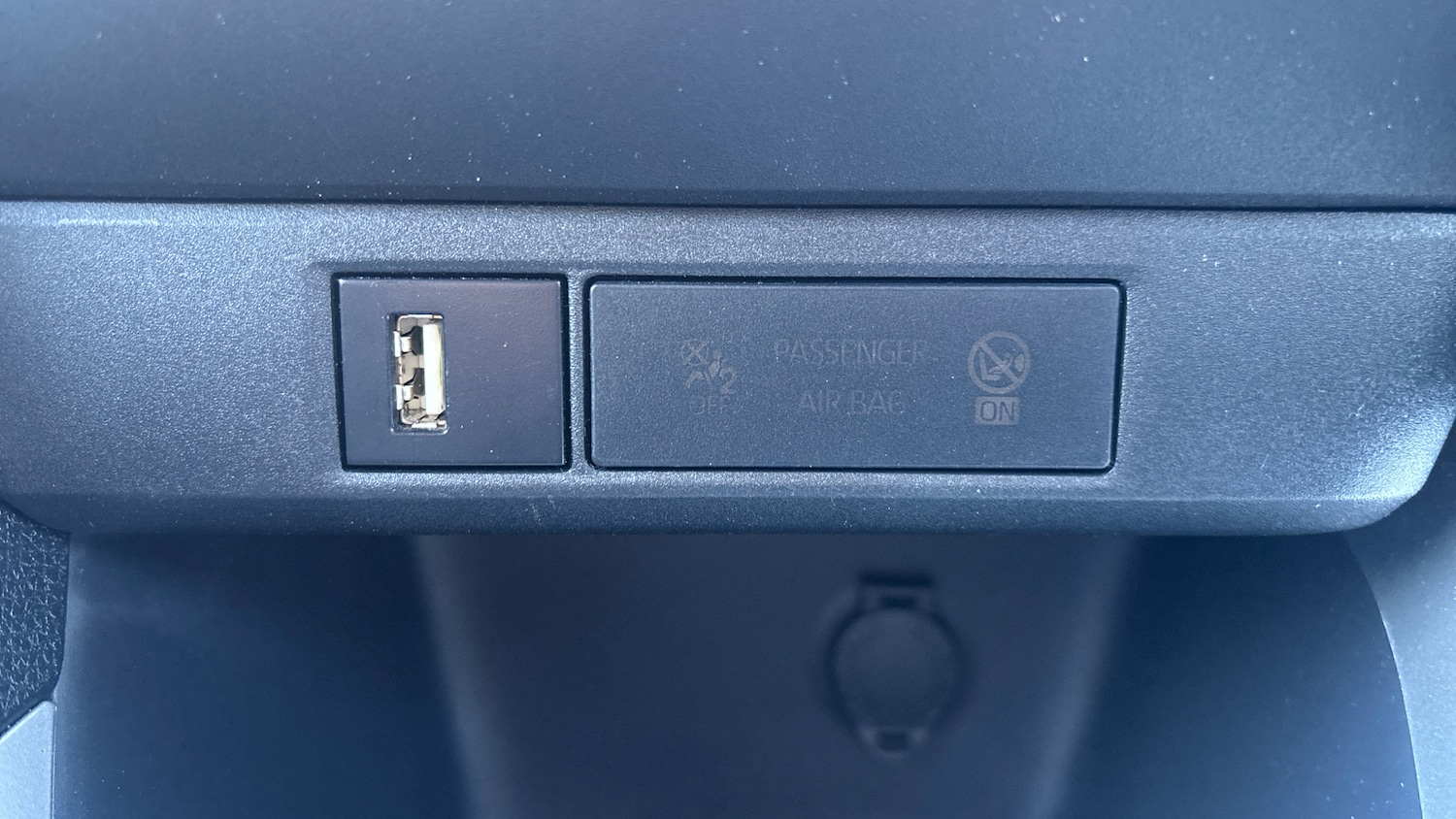 Used Toyota Yaris 2022 for sale - 76127113: Photo 33