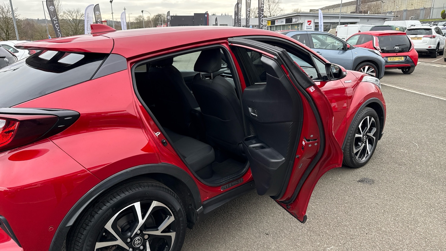 Used Toyota C-HR 2021 for sale - 77579454: Photo 12