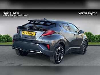 Used Toyota C-HR 2023 for sale - 78409563: Photo