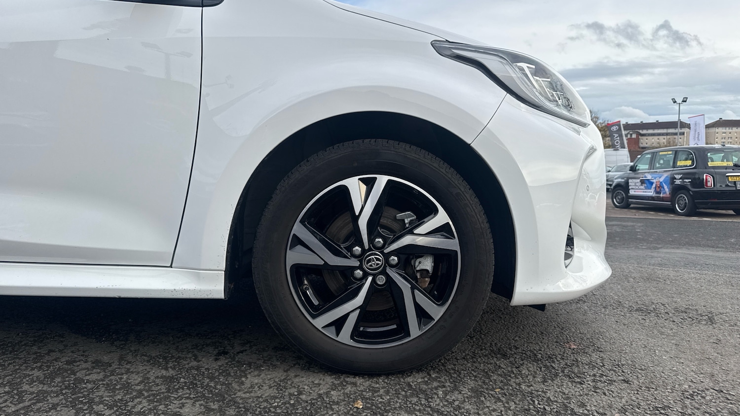 Used Toyota Yaris 2024 for sale - 76681624: Photo 18