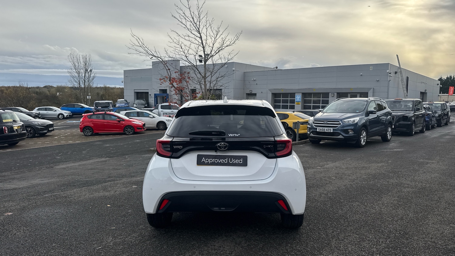 Used Toyota Yaris 2024 for sale - 76681624: Photo 19