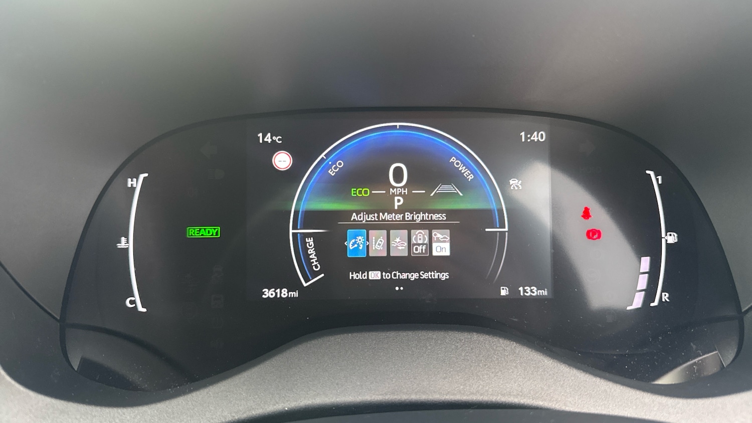 Used Toyota Yaris 2024 for sale - 76681624: Photo 27