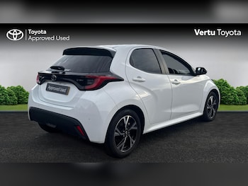 Used Toyota Yaris 2024 for sale - 76681624: Photo