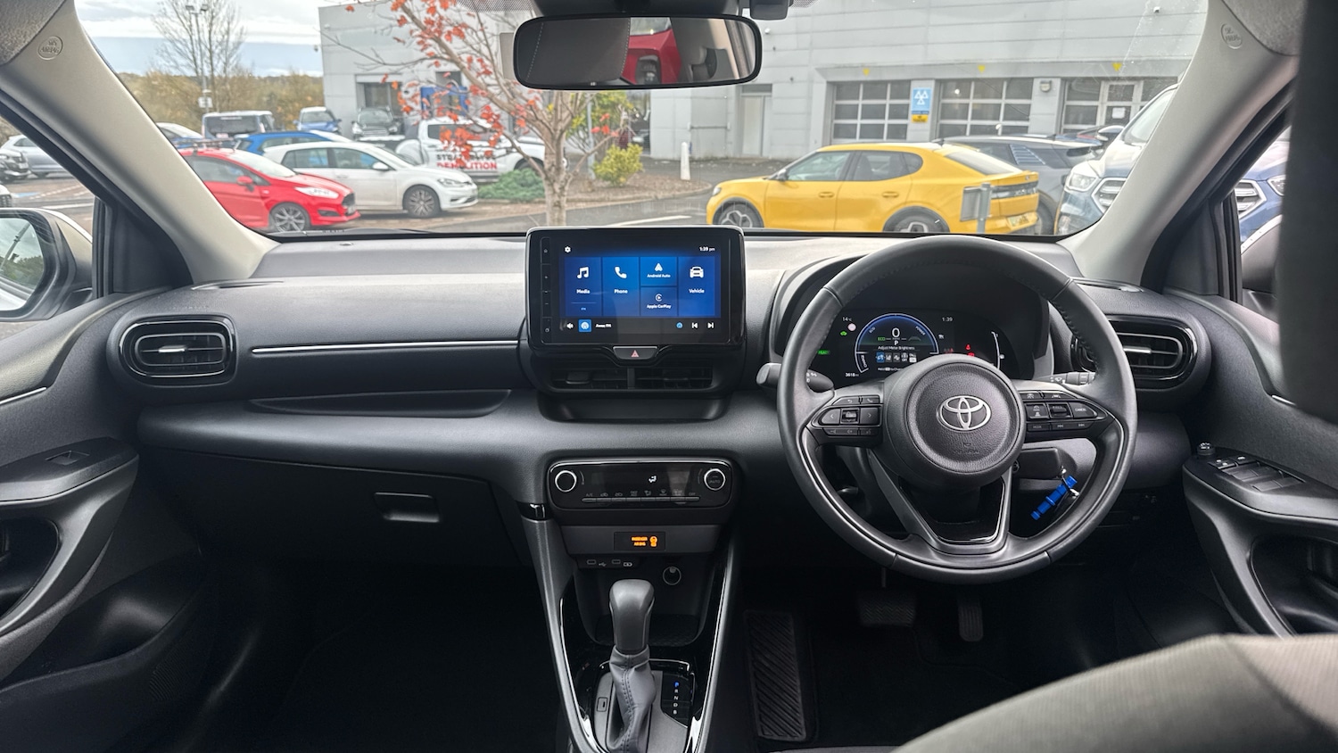 Used Toyota Yaris 2024 for sale - 76681624: Photo 5