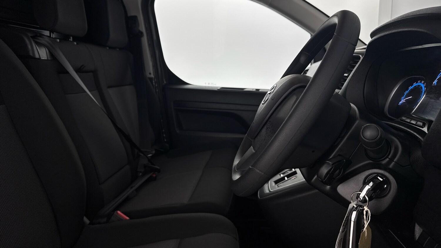 Used Toyota ProAce 2025 for sale - 77489879: Photo 11