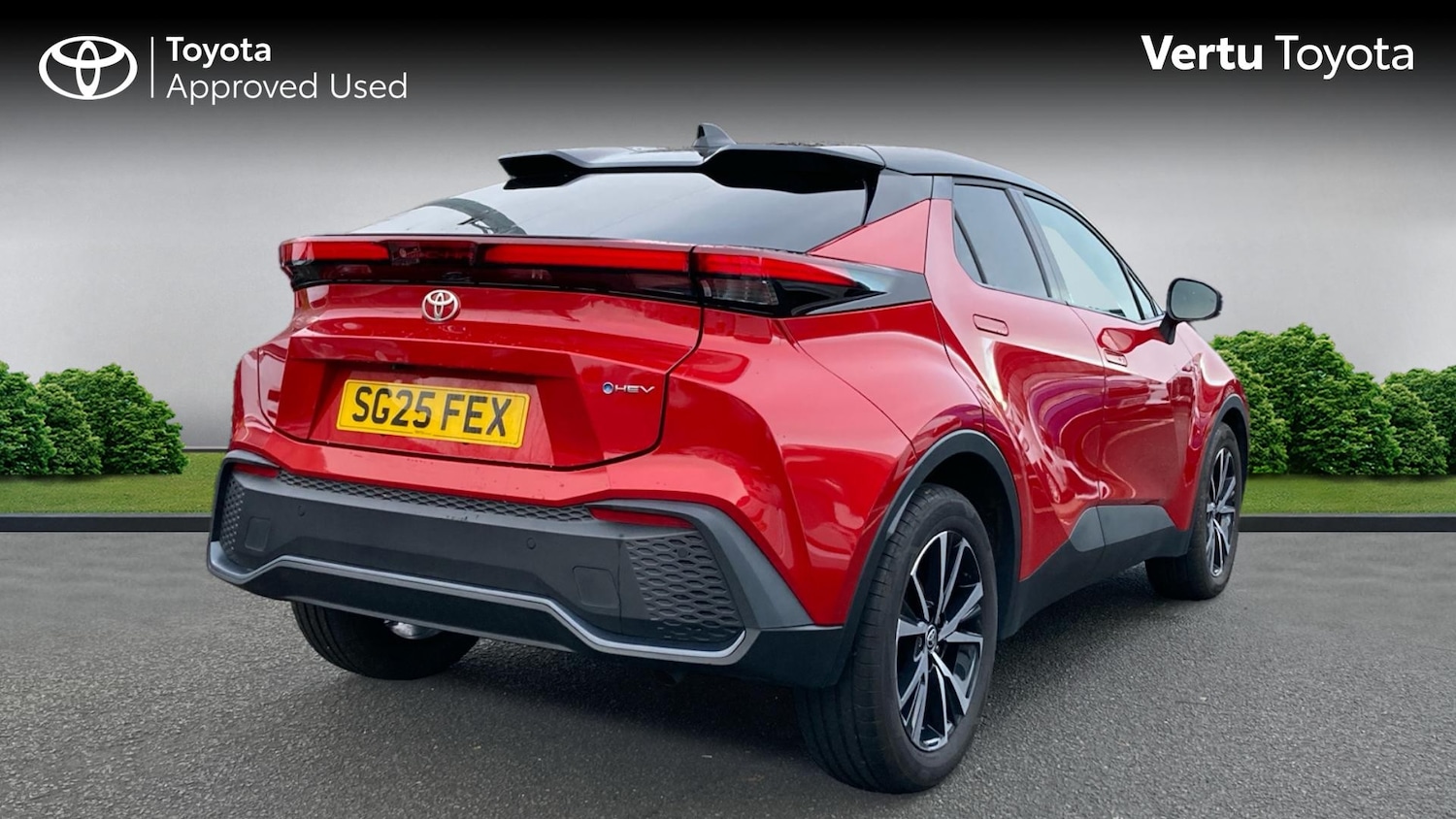 Used Toyota C-HR 2025 for sale - 76818755: Photo 2