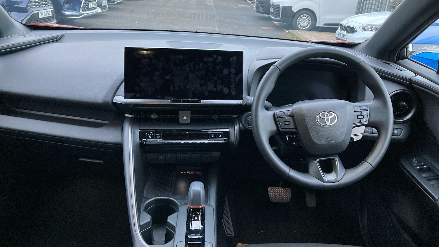 Used Toyota C-HR 2025 for sale - 76818755: Photo 5