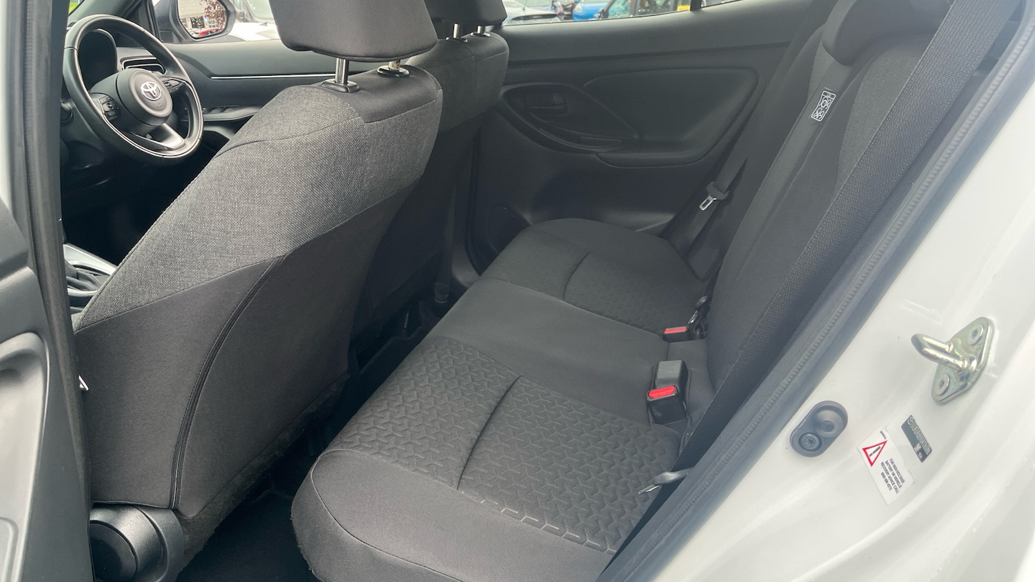 Used Toyota Yaris Cross 2022 for sale - 76253091: Photo 13