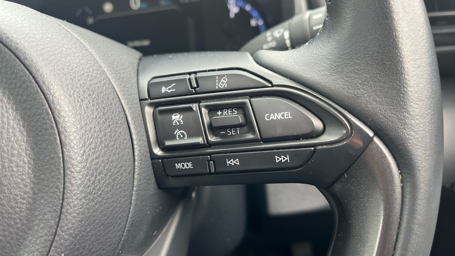 Used Toyota Yaris Cross 2022 for sale - 76253091: Photo 21