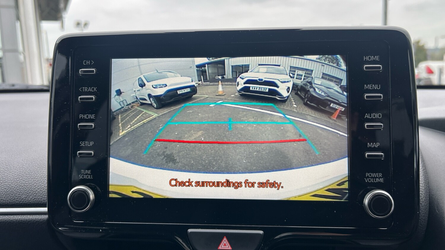 Used Toyota Yaris 2022 for sale - 76157718: Photo 26