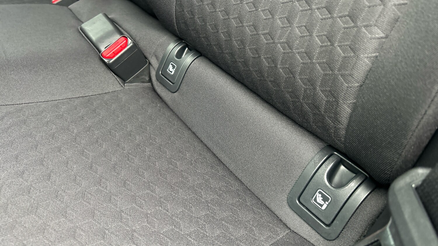 Used Toyota Yaris 2022 for sale - 76157718: Photo 29