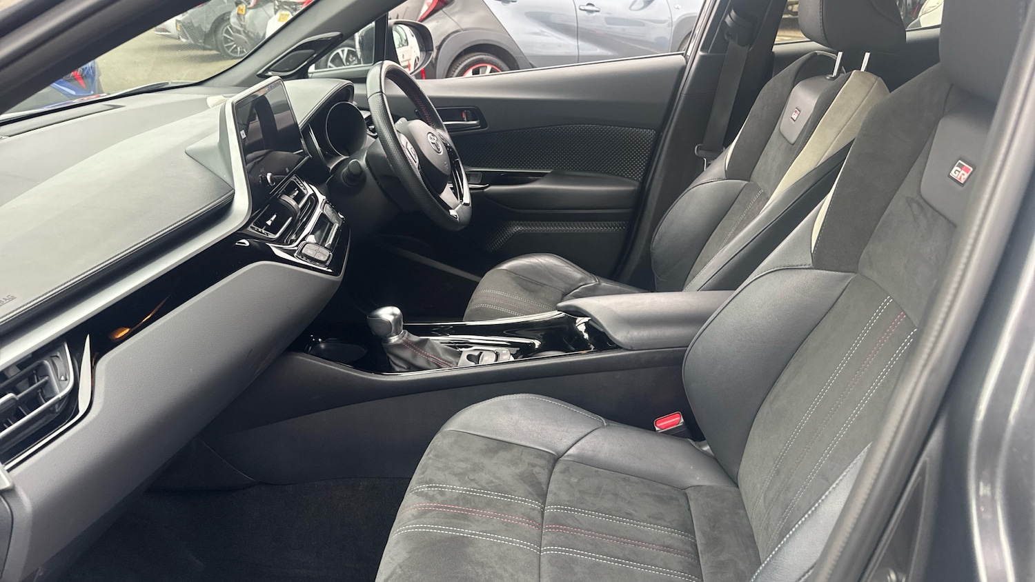 Used Toyota C-HR 2022 for sale - 77530145: Photo 10