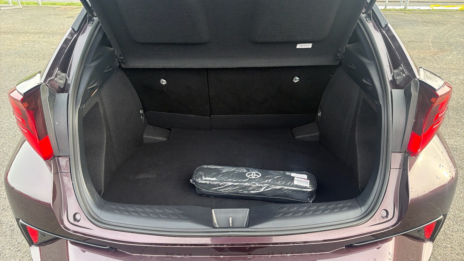 Used Toyota C-HR 2023 for sale - 78122900: Photo 14