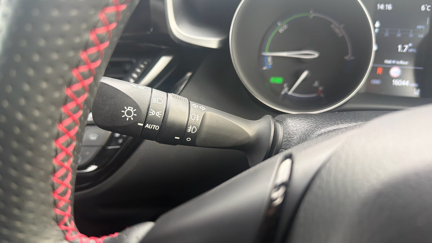 Used Toyota C-HR 2023 for sale - 78122900: Photo 37