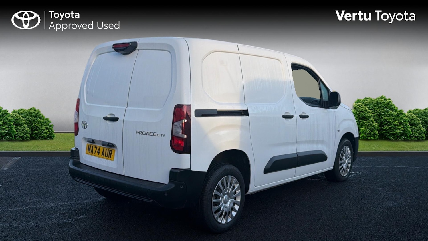 Used Toyota ProAce 2024 for sale - 77077801: Photo 2