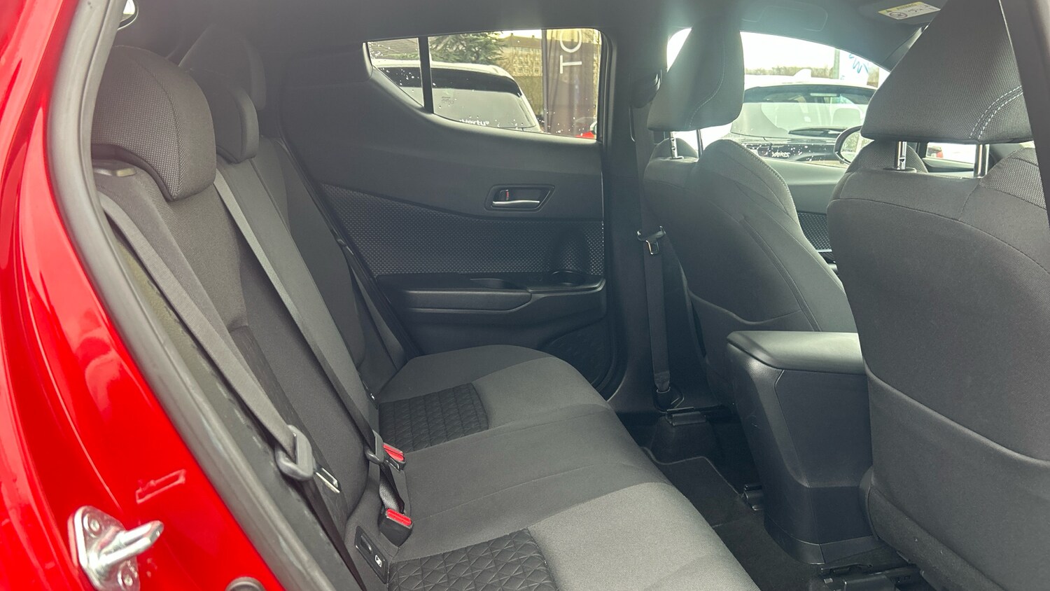 Used Toyota C-HR 2021 for sale - 77760454: Photo 12