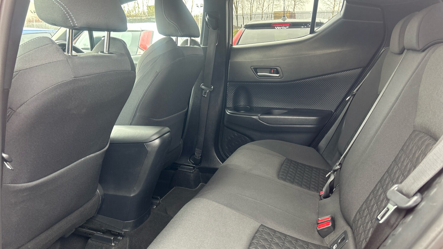 Used Toyota C-HR 2021 for sale - 77760454: Photo 13