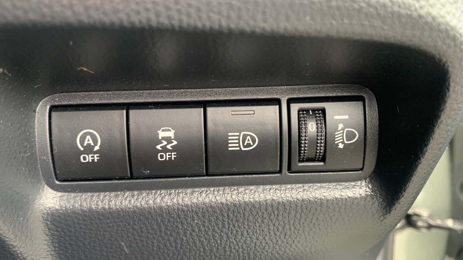 Used Toyota Aygo X 2023 for sale - 76719947: Photo 28