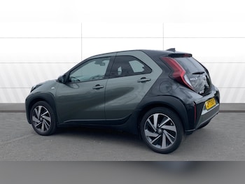 Used Toyota Aygo X 2023 for sale - 76719947: Photo
