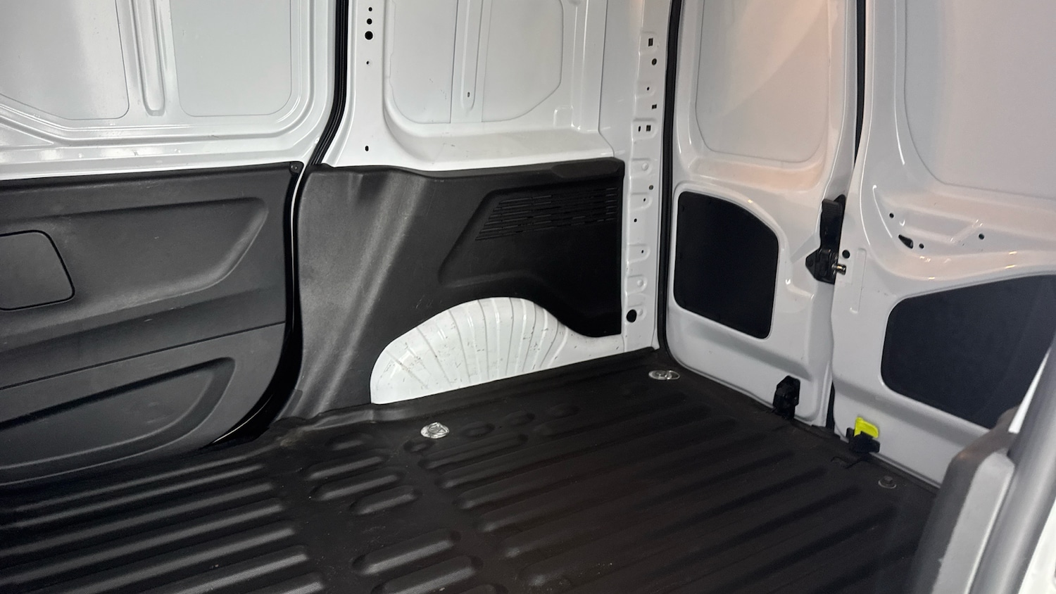 Used Toyota ProAce 2022 for sale - 76833944: Photo 13