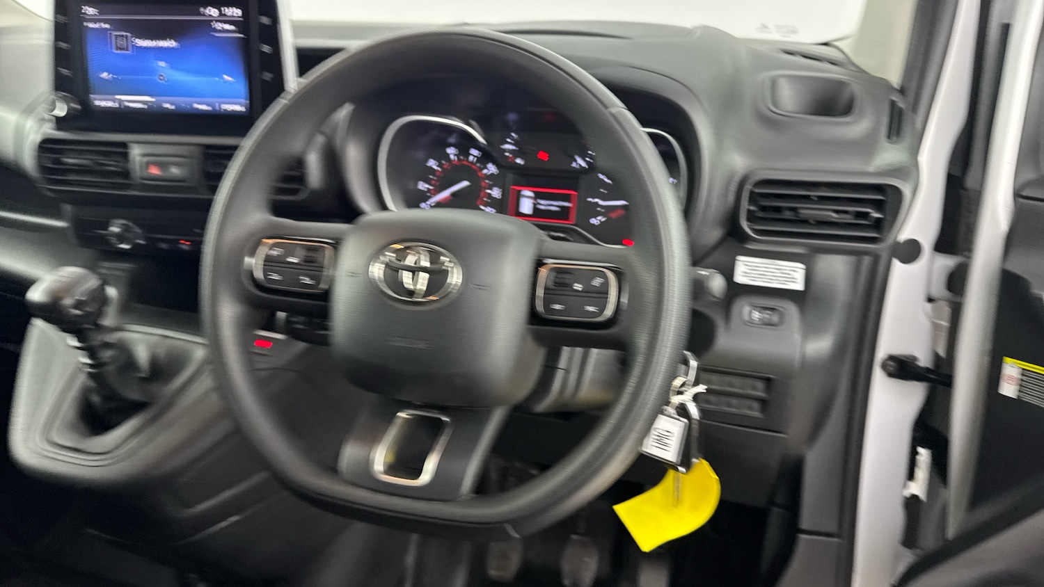 Used Toyota ProAce 2022 for sale - 76833944: Photo 6