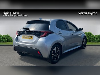 Used Toyota Yaris 2024 for sale - 78836176: Photo