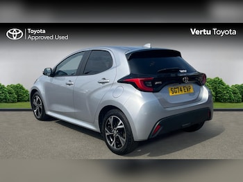 Used Toyota Yaris 2024 for sale - 78836176: Photo